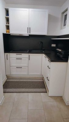 2-Zimmer-Wohnung in Ismaning mit Einbauküche