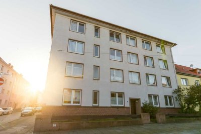 Erstbezug! Modernisierte 2-Zimmer-Wohnung in Bremerhaven Lehe mit Balkon