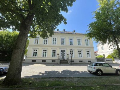 2-3-Zimmer-Altbauwohnung in Bestlage von Detmold