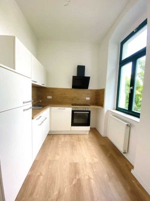 Neu! Gemütliche 1-Raumwohnung *Stadtfeld-Ost* I moderne Einbauküche I neu saniertes Bad mit Dusche
