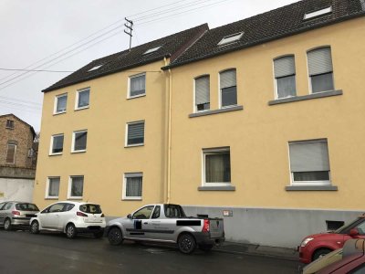 Modernisierte 2-Zimmer-Wohnung in Wiesbaden Erbenheim
