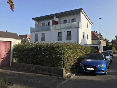 Neuwertige, sonnige DHH in ruhiger Lage - Befristung der Miete bis 31.07.2028