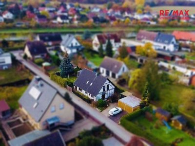 Traumhaft gelegener Familientraum direkt am Mittellandkanal