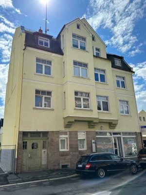 Anlageobjekt Renditestarkes Wohn-und Geschäftshaus mit 15 Zimmern in Lengenfeld