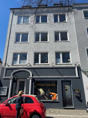 Gepflegte 3-Zimmer-Wohnung im 1. OG mit EBK im Herzen Bielefelds