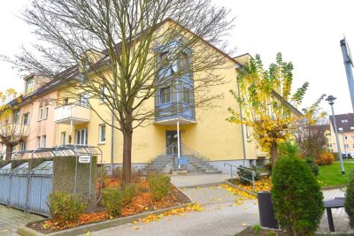 Vermietete 4-Raum-Familienwohnung mit Balkon – 102,3 m² Wohnfläche
