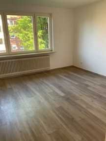 Vollsanierte 3-Zimmer-Wohnung mit Balkon