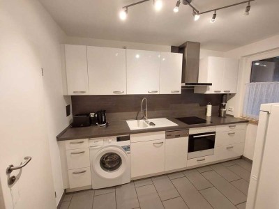 Erstbezug nach Sanierung! Gemütliche 2-Raum-Wohnung mit exklusiver Innenausstattung, EBK und Balkon