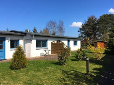 Günstiges, geräumiges und gepflegtes Haus mit zwei Zimmern und EBK in Fuhlendorf