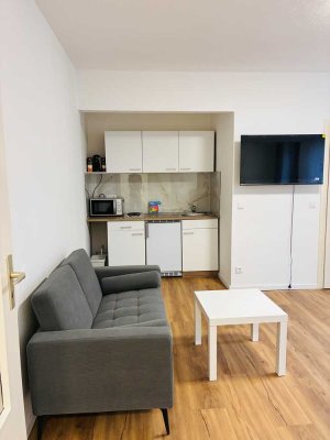 Exklusiv renovierte, möblierte Wohnung im Zentrum von Aachen – Elisenbrunnen | All-inclusive