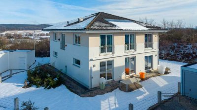 Coole Architekten-Stadtvilla mit großzügigen Wohnverhältnissen, offenem Schnitt & modernem Flair!