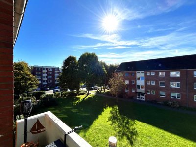 Modernisierte 4-Zimmer-Wohnung mit Balkon in gepflegtem Mehrfamilienhaus
