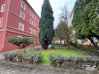 Große 3 ZKB Wohnung in zentraler Lage in Augsburg mit Gartenbenutzung