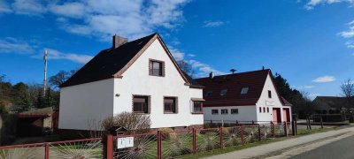 Einfamilienhaus mit großem Grundstück.
6-Zimmer-Miethaus mit Nebengelasse in 15528, Spreenhagen