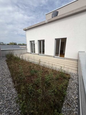Neu fertiggestellt � helle 5-Zimmerwohnung mit umlaufender Dachterrasse in Haar