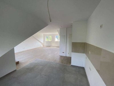 Penthouse Feeling mit Balkon // Erstbezug Neubau-Niveau  // 3 Schlafzimmer