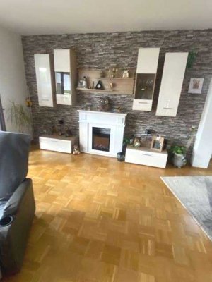 Brühl  charmante drei Zimmer Wohnung mit Balkon