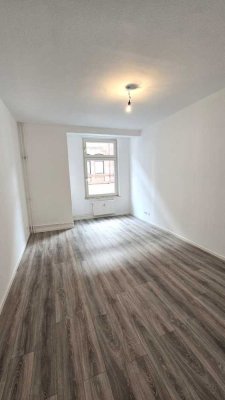 Sehr schöne renovierte 2 Zimmer Wohnung in Gelsenkirchen zu vermieten