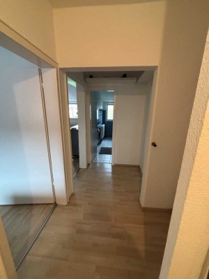 Geschmackvolle 2-Raum-Dachgeschosswohnung in Düsseldorf