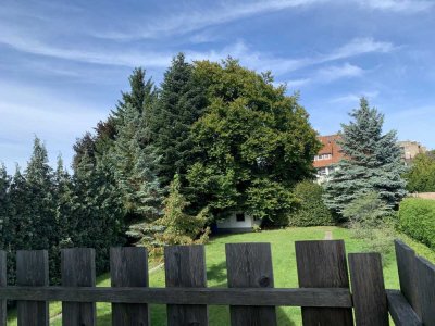 Helle 3-Zimmer-Maisonette-Wohnung in charmantem, sanierten Altbau mit großem Garten