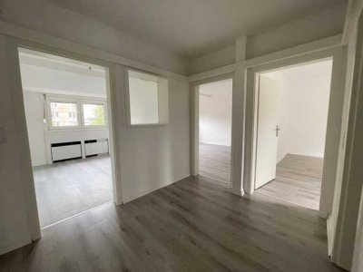 Zentrale und helle 3 Zimmer Wohnung mit Balkon und Wohlfühlfaktor