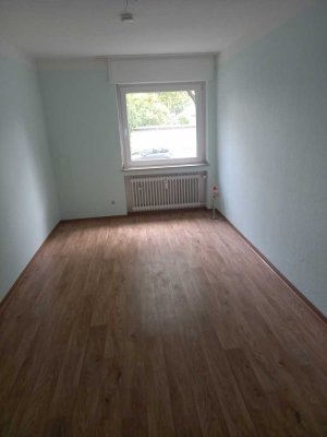 Gepflegte Wohnung mit drei Zimmern und Balkon in Selm.