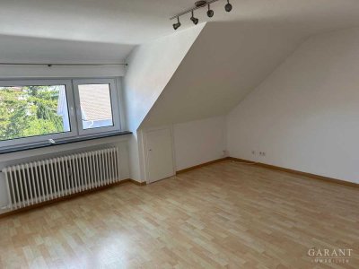 2 1/2 Zimmer-Dachgeschoss-Wohnung in Stuttgart-Plieningen