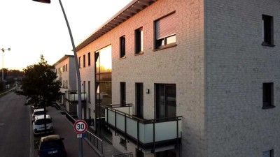 Single-Wohnung mit Einbauküche und großem Balkon inkl. Service
