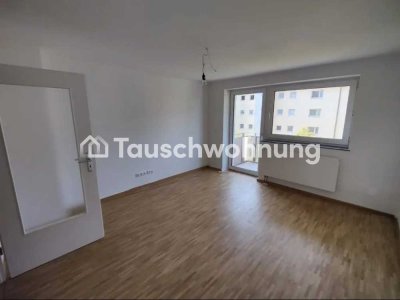 Tauschwohnung: Sanierte 2,5 Zimmer Wohnung in Moosach