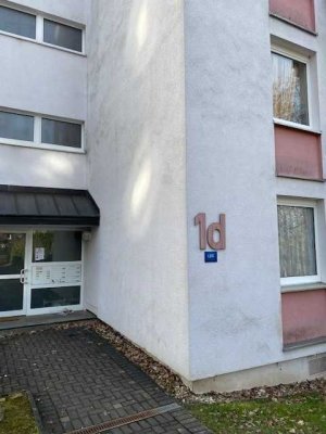 Aufgepasst! schöne 4-Zimmer-Erdgeschoß-Wohnung mit Balkon in Siegen Wenscht sucht neue Mieter!