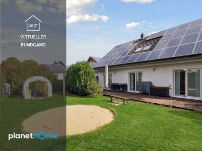 Kirchberg: Einziehen und Wohlfühlen: Einfamilienhaus mit PV und Doppelgarage