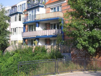 Super gelegene 2-Zimmer-Wohnung mit großzügigem Balkon