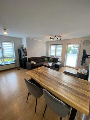 Helle 3-Zimmer-Wohnung in Stuttgart-Vaihingen – Süd-Balkon, TG-Stellplatz