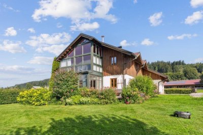 Charmantes Zweifamilienhaus in Thalgau-Vetterbach mit zwei Wintergärten