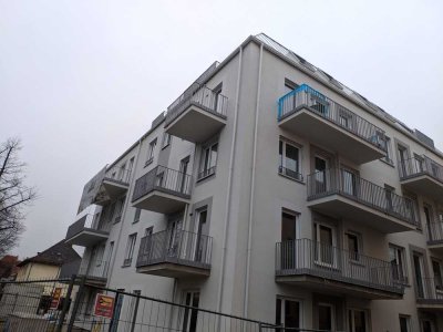 Moderne 3-Zimmer-Wohnung, 2 Balkone, 2 Badezimmer, Aufzug