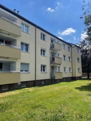 PATTENSEN, 3-Zimmer-Wohnung mit Garage