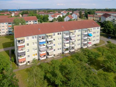 Erstbezug nach Renovierung 2 Raumwohnung (18.04)