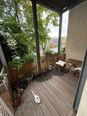 helle 2-Raum Wohnung mit Balkon