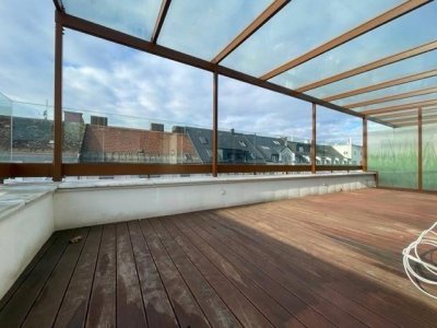 Traumhaftes 2,5-Zimmer-Penthouse mit großer Terrasse - verfügbar ab November 2025