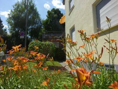 Gepflegte 2-3-ZW in Wohnlage, EBK, TL-Bad, Balkon - sofort beziehbar
