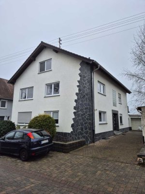 ERSTBEZUG NACH KERNSANIERUNG 1-Zimmer Wohnung in Waldalgesheim