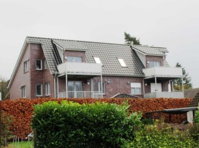 Modernes Penthouse m. Einbauküche, 2 Balkonen u. PKW-Stellpl., KfW55/Erdwärme !!