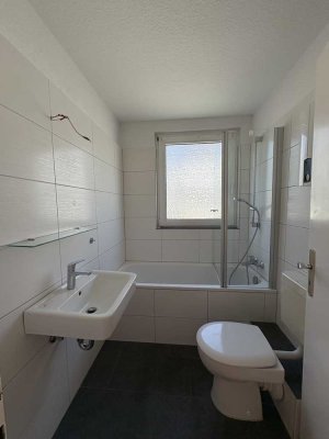 Helle 2-Zimmer Dachgeschosswohnung in Heisingen