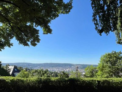 Killesberg-Lage mit Panoramablick – Raum, Stil & Kamin