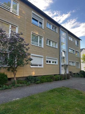 Seltenes Angebot - Modernisierte und sehr gepflegte 1,5-Zimmer Dachgeschosswohnung