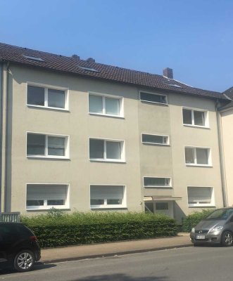 Freundliche, modernisierte 2,5-Zimmer-DG-Wohnung in Gelsenkirchen-Buer