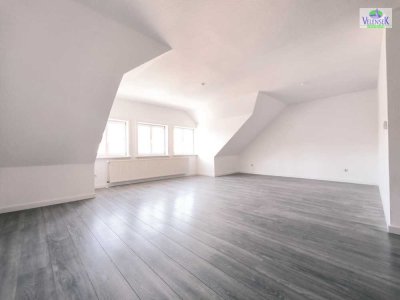 Mitten in der Wolfenbüttler City - 2 Zimmer-Dachgeschosswohnung