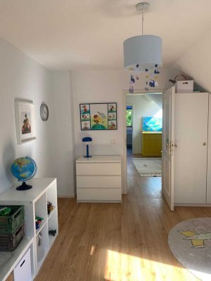 Charmante 3-Zimmer Maisonette in Hamburg-Schnelsen mit Garage
