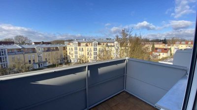Renovierte, helle 3 ZKB mit Balkon, 4. OG, kurzfr.frei, Münchenerstraße, IN-Süd, zw. IN-City und Hbf