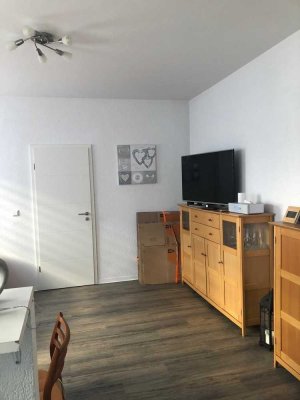 Krefeld ab 01.05.2025 schöne 2 ZKB Wohnung zu vermieten